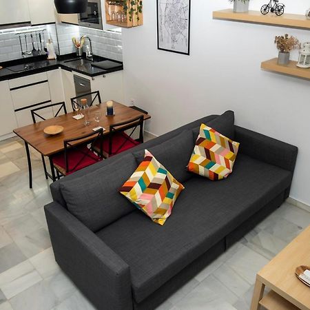 180 Home Precioso Apartamento Con Patio San Bernardo 4 Sevilla Exteriér fotografie